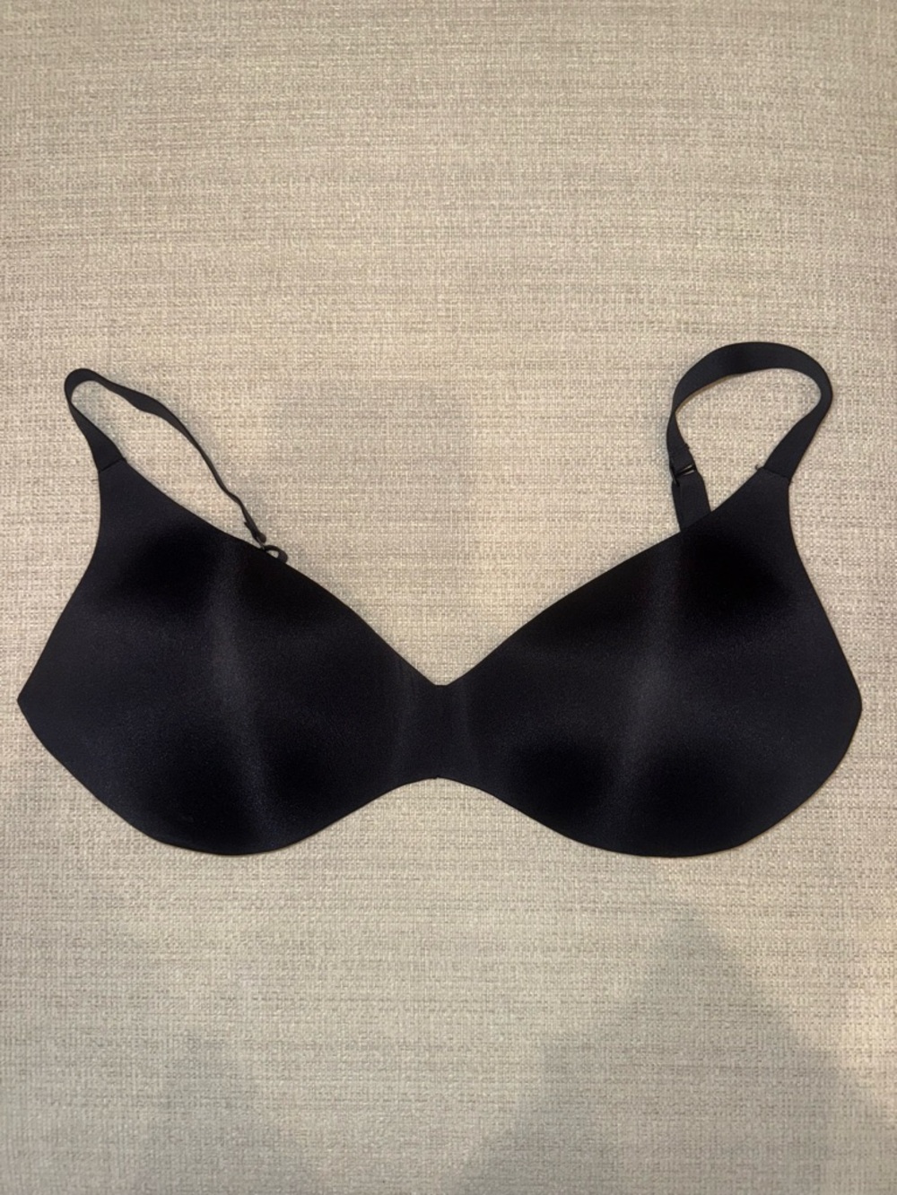 SKIMS Wireless Form Push Up Plunge Bra